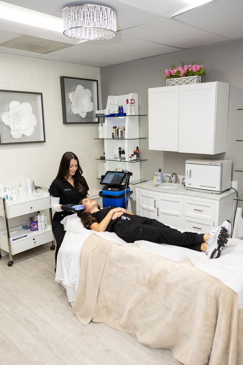 Bianca Kada - Image 5